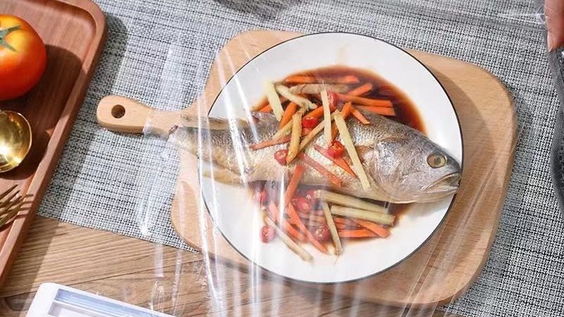 Người tiêu dùng nên chọn mua màng bọc thực phẩm có nguồn gốc xuất xứ rõ ràng